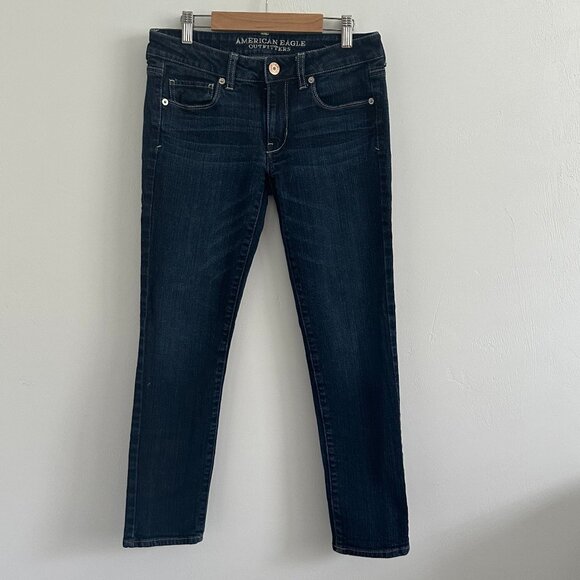 American Eagle Skinny Stretch Jeans Size 6 Short - Picture 1 of 3